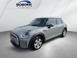 Grau Gebraucht 2022 Mini Cooper Essential Kleinwagen | 20.860 € (Guter Preis)