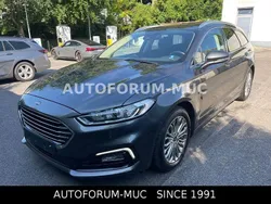 Braun Gebraucht 2020 Ford Mondeo Titanium Kombi | 12.900 € (Guter Preis)
