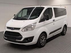 Frostweiss Gebraucht 2017 Ford Transit Custom Van / Kleinbus | 19.980 €