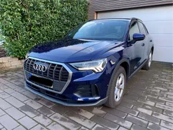 Blau Gebraucht 2022 Audi Q3 Ambiente SUV | 32.900 € (Fairer Preis)