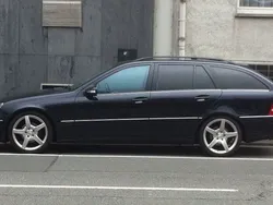 Mercedes C200