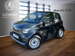 Schwarz Gebraucht 2023 Smart ForTwo Electric Drive Pure Coupé | 11.780 € (Fairer Preis)