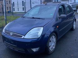 Blau Gebraucht 2003 Ford Fiesta Trend Kleinwagen | 2.999 € (Etwas zu teuer)