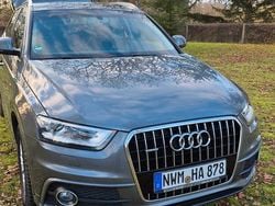 Grau Gebraucht 2015 Audi Q3 Sport SUV | 13.100 € (Guter Preis)