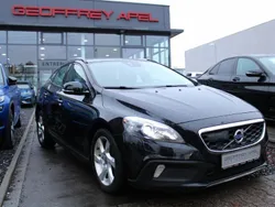 Schwarz Gebraucht 2013 Volvo V40 CC Kombi | 16.900 € (Teuer)