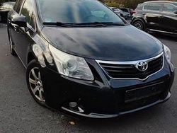 Schwarz Gebraucht 2009 Toyota Avensis Sol Kombi | 3.700 € (Etwas zu teuer)