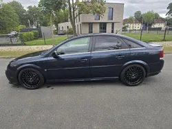 Blau Gebraucht 2002 Opel Vectra Limousine | 3.949 €