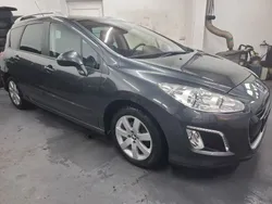 Grau Gebraucht 2012 Peugeot 308 Active Kombi | 6.990 €