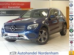Brillantblau Gebraucht 2017 Mercedes GLC220 SUV | 26.690 € (Fairer Preis)