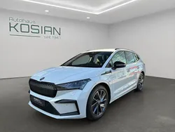 Weiß Gebraucht 2022 Skoda Enyaq iV SportLine SUV | 32.980 € (Etwas zu teuer)