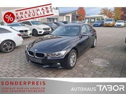 Black sapphire metallic Gebraucht 2015 BMW 320 Limousine | 12.385 € (Superpreis)