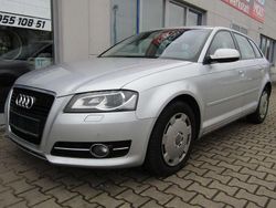 Eissilber metallic Gebraucht 2011 Audi A3 Ambiente Kleinwagen | 8.690 € (Fairer Preis)