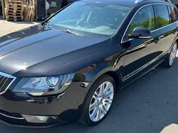 Schwarz Gebraucht 2013 Skoda Superb Limousine | 10.500 € (Fairer Preis)
