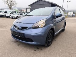 Blau Gebraucht 2008 Toyota Aygo Team Kleinwagen | 4.490 € (Fairer Preis)