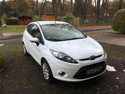 Weiß Gebraucht 2012 Ford Fiesta Limousine | 3.250 € (Guter Preis)