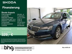 Blau Gebraucht 2022 Skoda Superb Premium Edition Kombi | 28.930 € (Fairer Preis)