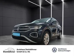 Deep black perleffekt (schwarz) Gebraucht 2024 VW T-Roc Style SUV | 28.885 € (Fairer Preis)