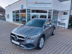 Grau Gebraucht 2021 Mercedes GLA200 SUV | 29.975 € (Guter Preis)