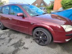 Rot Gebraucht 2005 Ford Mondeo Ghia Kombi | 2.001 € (Fairer Preis)