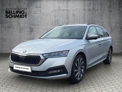 Silber (metallic) Gebraucht 2022 Skoda Octavia Ambition Kombi | 24.880 € (Superpreis)