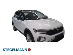 Pure white Gebraucht 2024 VW T-Roc Life SUV | 30.790 € (Fairer Preis)