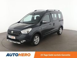 Grau Gebraucht 2021 Dacia Dokker Stepway Van / Kleinbus | 19.480 € (Etwas zu teuer)