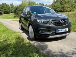 Grau Gebraucht 2018 Opel Mokka SUV | 13.800 € (Etwas zu teuer)
