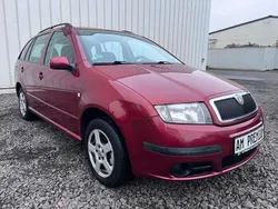 Rot Gebraucht 2007 Skoda Fabia Cool Edition Kombi | 2.990 € (Fairer Preis)