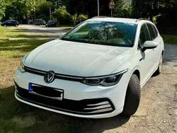 Weiß Gebraucht 2021 VW Golf VIII Style Kombi | 20.900 € (Guter Preis)