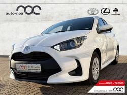 Super white 2 Gebraucht 2024 Toyota Yaris Hybrid Business Edition Kleinwagen | 20.990 € (Guter Preis)