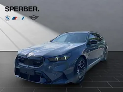 Grau Neu 2025 BMW M5 Comfort Edition Limousine | 136.780 € (Guter Preis)