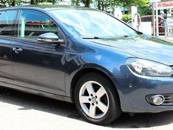 Blau Gebraucht 2010 VW Golf VI Team Limousine | 3.700 € (Guter Preis)