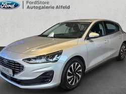 Silber Neu 2024 Ford Focus Titanium Limousine | 25.900 € (Fairer Preis)