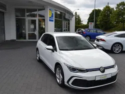 Weiß Gebraucht 2022 VW Golf VIII GTE Limousine | 22.990 € (Fairer Preis)