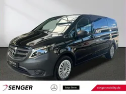 Schwarz Gebraucht 2024 Mercedes Vito Van / Kleinbus | 44.450 €