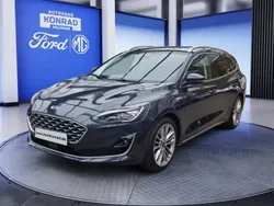 Pantherblau metallic Gebraucht 2021 Ford Focus Vignale Kombi | 25.990 € (Teuer)