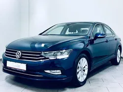 Aquamarinblau metallic Gebraucht 2020 VW Passat Business Limousine | 21.980 € (Fairer Preis)