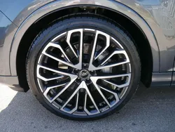 Daytonagrau perleffekt daytonagrau perleffekt Neu 2025 Audi Q7 S-Line SUV | 86.398 € (Superpreis)