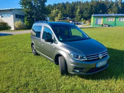 Grau Gebraucht 2018 VW Caddy Edition Van / Kleinbus | 17.300 € (Fairer Preis)