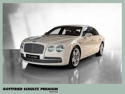 Beige Gebraucht 2014 Bentley Flying Spur Limousine | 59.900 €