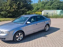 Grau Gebraucht 2003 Audi A4 Ambiente Limousine | 6.500 € (Teuer)