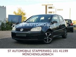 Schwarz Gebraucht 2007 VW Golf V Trendline Limousine | 590 € (Superpreis)