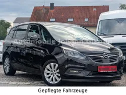 Schwarz Gebraucht 2019 Opel Zafira Tourer Van / Kleinbus | 9.980 € (Guter Preis)