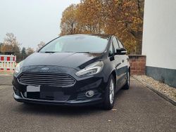Schwarz Gebraucht 2017 Ford S-MAX Titanium Van / Kleinbus | 8.300 € (Fairer Preis)