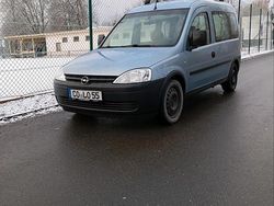Blau Gebraucht 2005 Opel Combo Kombi | 2.500 € (Teuer)