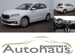 Weiß Gebraucht 2024 Skoda Fabia Selection Limousine | 16.950 € (Fairer Preis)