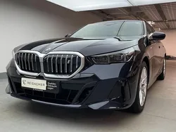 Carbonschwarz Gebraucht 2024 BMW i5 Comfort Edition Limousine | 57.349 € (Superpreis)