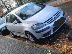 Silber Gebraucht 2005 VW Golf Plus Van / Kleinbus | 3.300 € (Etwas zu teuer)