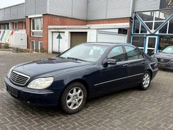 Blau Gebraucht 2002 Mercedes S320 Limousine | 1.999 €