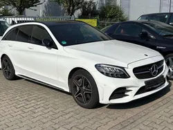 Polarweiß Gebraucht 2019 Mercedes C300 AMG Kombi | 21.700 € (Guter Preis)